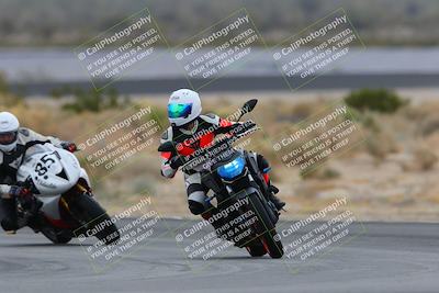 media/Jan-15-2023-SoCal Trackdays (Sun) [[c1237a034a]]/Turn 16 (120pm)/